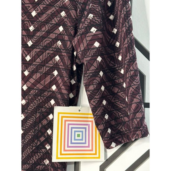 NWT Lula Roe Ladies Soft Stretchy - Comfy Scoop Neck Burgundy Dress Size Medium - Picture 6 of 8